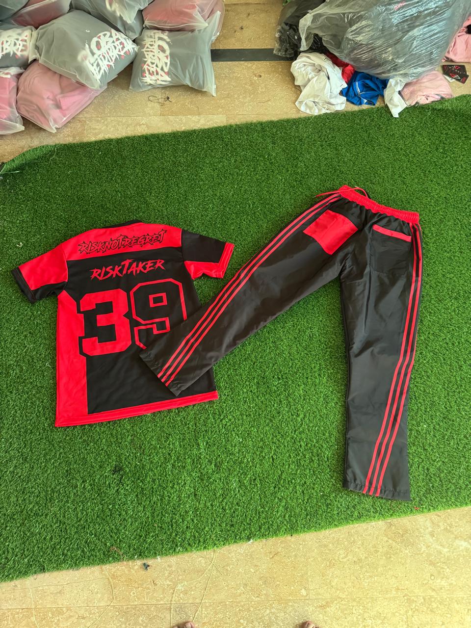 1OF1 Jersey Set (BLACK/RED)